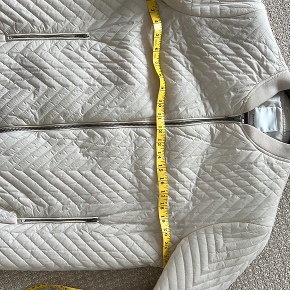 Spring-summer  light jacket. - Picture 8 of 10